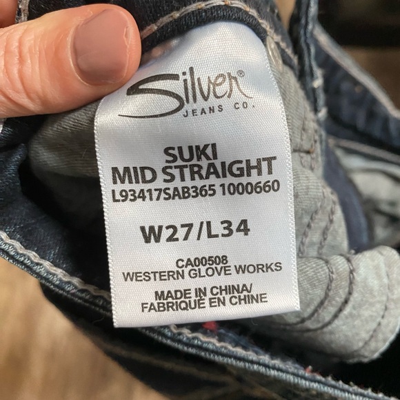 Silver Jeans. Dark Wash Blue. New condition. 27/34 - Picture 4 of 4